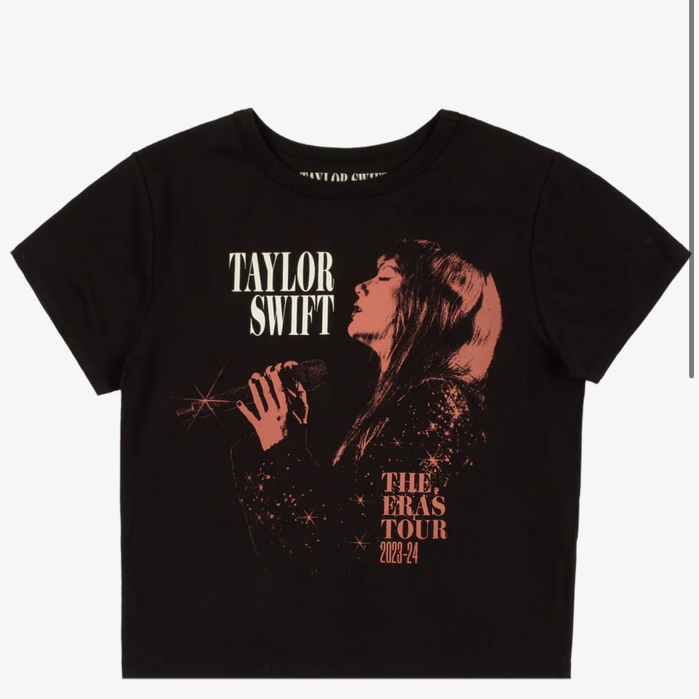 THE ERAS TOUR RED (TAYLOR'S VERSION) LIVE PHOTO BABY T-SHIRT *Fitted Crop*